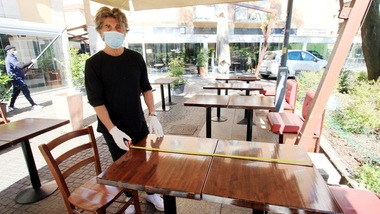 Coronavirus, i preparativi di bar e ristoranti per la riapertura