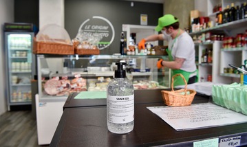 Coronavirus, la riapertura dei negozi: ecco le regole della fase 2