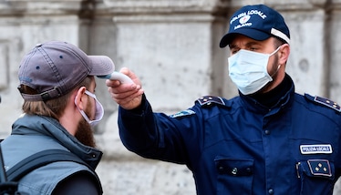 Coronavirus, quando occorre l'autocertificazione nella "Fase 2"