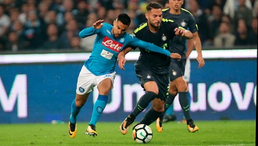 Napoli, dal Nizza torna Ounas: è ufficiale