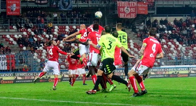 Piacenza, il ds Matteassi ha rescisso il contratto