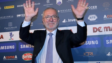 Lega Pro, celebrazione per la festa della mamma