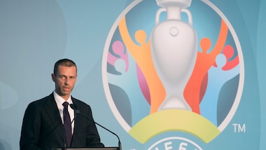 Ceferin: "La ripresa del calcio in Germania è un esempio per tutti"