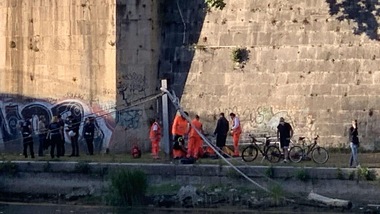 Uomo aggredito e ucciso a Roma: fermato un 45enne