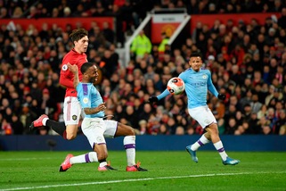 Premier League, ok dal governo per ripartire il 1° giugno