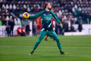 Roma, Pau Lopez primo infortunato della Serie A: frattura