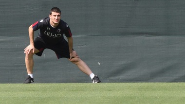 L'agente di Orsolini frena il Napoli: "Resta al Bologna"