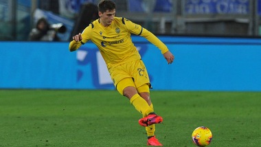 Mirror: "All'Arsenal piace Kumbulla del Verona"