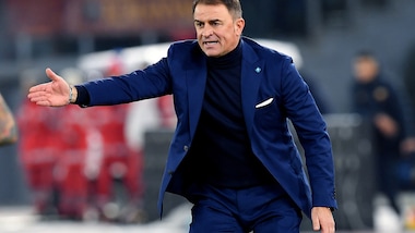 Semplici: "Seguiamo le regole per tornare alla normalità"