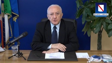 De Luca: "Juve imbarazzante contro il Napoli. Salvini? Un somaro"