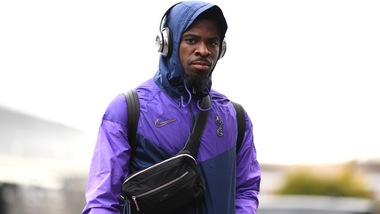 The Sun: "Aurier ha violato il lockdown per la terza volta"