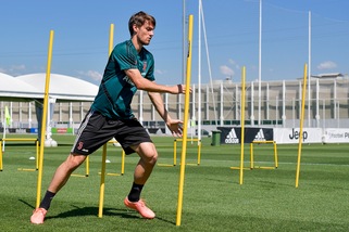 Juve, Rugani: "Coronavirus, che spavento. Ma il peggio è passato"