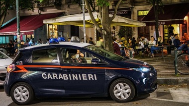 Coronavirus, rave party sui lidi ferraresi: intervengono i carabinieri