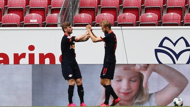 Werner straordinario: tripletta e 5-0 del Lipsia sul Magonza. Ancora ko lo Schalke