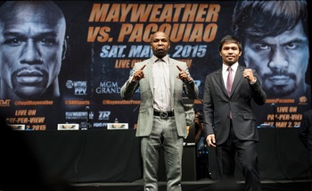 Scontro Mayweather-Pacquiao: "Sei un vecchio", "Sono il campione"