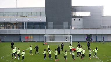 Premier League, ok ufficiale agli allenamenti con contatto fisico