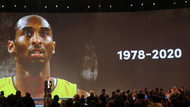 Kobe Bryant, rinviata l'introduzione postuma nella Hall of Fame