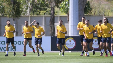 Roma, personalizzato per Pau Lopez e Mancini