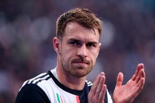 Daily Mirror: "Juve, Ramsey sul mercato. Tottenham interessato"