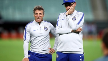 Zola: "Alcuni calciatori del Chelsea si annoiavano con Sarri"