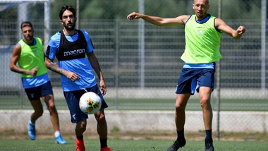 Lazio, seduta incentrata sulla tattica: Strakosha ha lavorato a parte