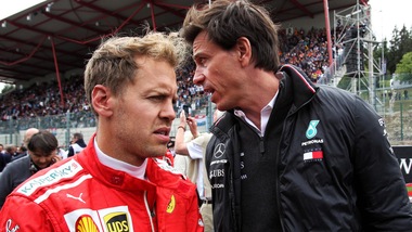 F1 Mercedes, Wolff: "Vettel? Un campione non può essere ignorato"