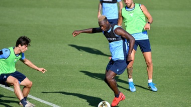 Lazio, la partitella termina 4-4: Caicedo protagonista