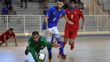 "Calcetto e sport di contatto dal 25 giugno". Clamoroso dietrofront