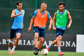 Lazio, Leiva decisivo nella partitella in famiglia