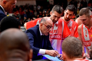 La Pallacanestro Varese ufficializza la firma di Strautins