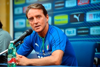 Italia, Mancini: "Noi come la Nazionale del '70? Magari!"