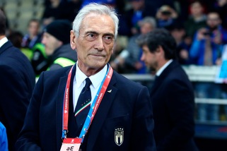 Il gigante, i becchini e Don Abbondio