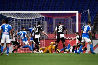 Napoli-Juve 0-0 (4-2 d.c.r), il tabellino