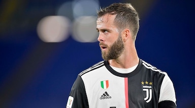 Pjanic: "Barcellona un sogno, ma prima testa alla Juve"