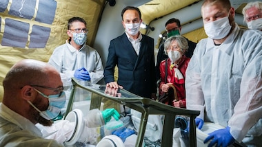 Coronavirus, Rigoli: "C'è un segnale che il virus si stia spegnendo"