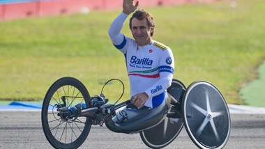 Zanardi aveva le mani sui manubri: smentita la versione del telefonino