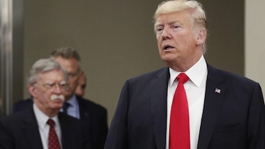 Trump, stadio semivuoto per lui in Oklahoma: la colpa è di Tik Tok!