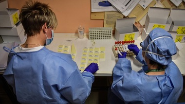 Rigoli: "Ecco perché il Coronavirus è meno infettivo"