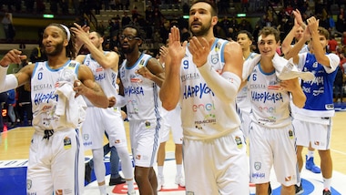 Zanelli resta all'Happy Casa Brindisi per altre due stagioni