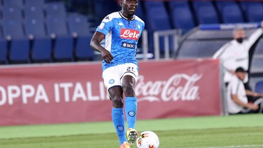 Daily Express: "Koulibaly piace al Manchester City. Il Napoli ci pensa"
