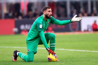 Milan, Amelia supplica Donnarumma: "Gigio, devi firmare"