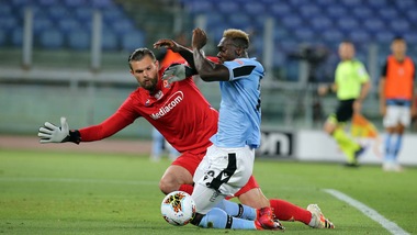 Rizzoli sul rigore alla Lazio: "C'è stata malizia di Caicedo"