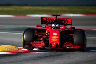 F1 Ferrari, Vettel: "Particolare disputare due GP sulla stessa pista"