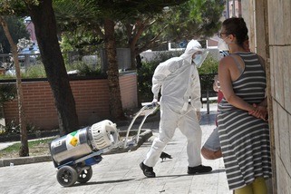 Coronavirus, Rossi: "I nuovi focolai confermano che sia ancora presente"