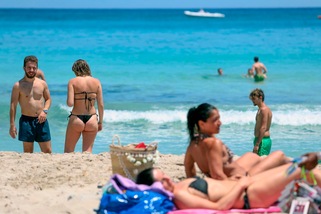 Spot choc dalla Calabria: "Venite da noi, al Nord ci si ammala"