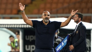 Lecce, Liverani: "Due punti persi, ma salvezza ancora possibilissima"