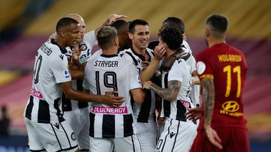 Roma-Udinese 0-2: Fonseca ancora ko, l’Atalanta scappa a +12