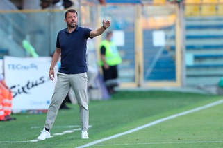 Parma, D'Aversa: "Se non pensiamo a salvarci, facciamo brutte figure"