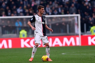 Milan-Juve, l’ora di Rugani. Rabiot verso la quinta gara da titolare