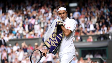 Tennis, Federer: "Il ritiro si avvicina ma voglio darmi ancora una possibilità"